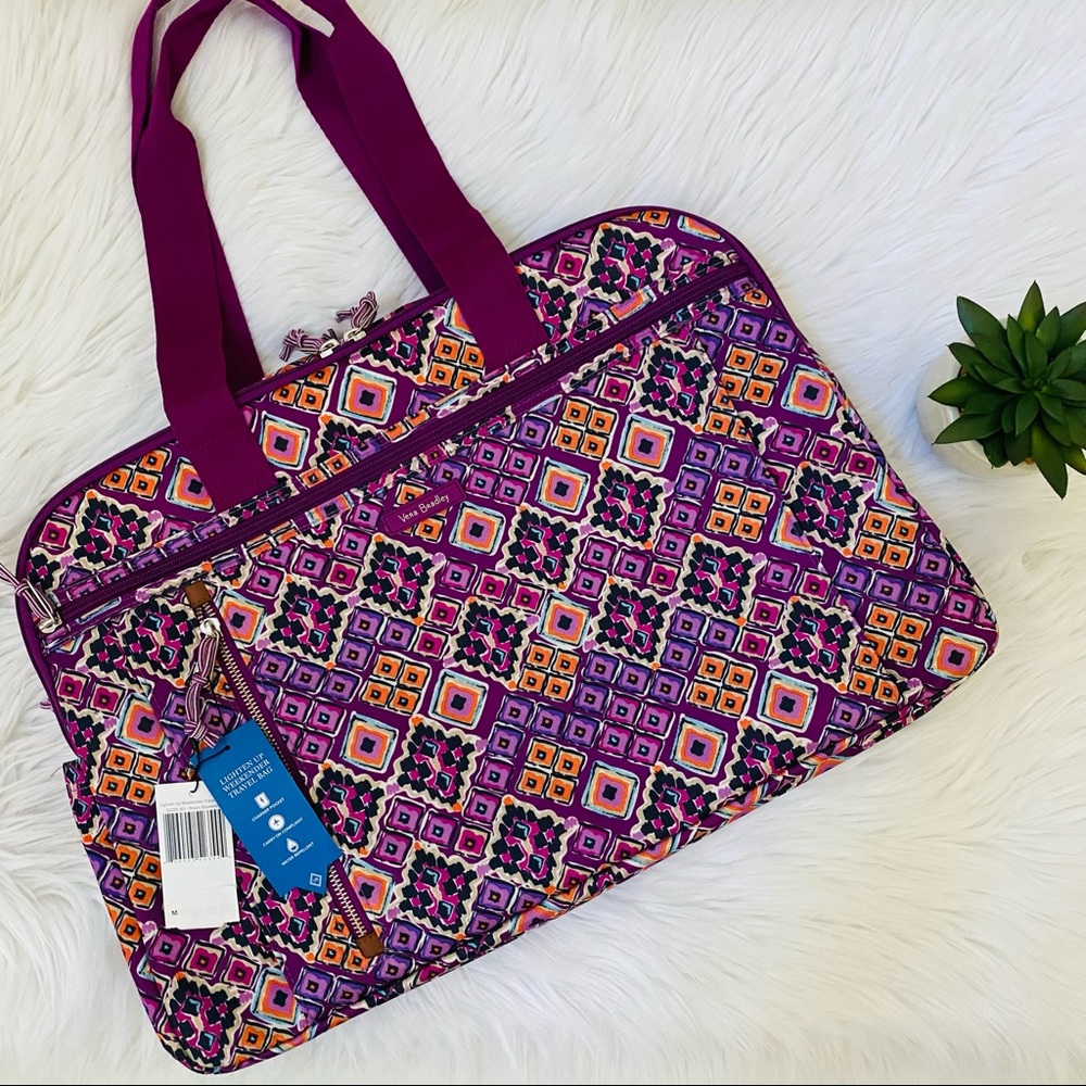 NWT Vera Bradley Lighten Up Weekender Bag - Picture 2 of 9